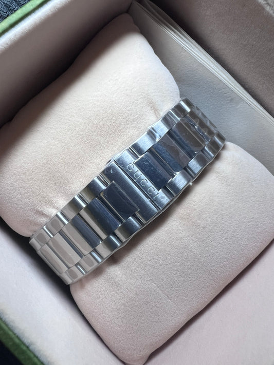 Gucci Dive Green And Red 45mm Dive Gucci Watch YA136222